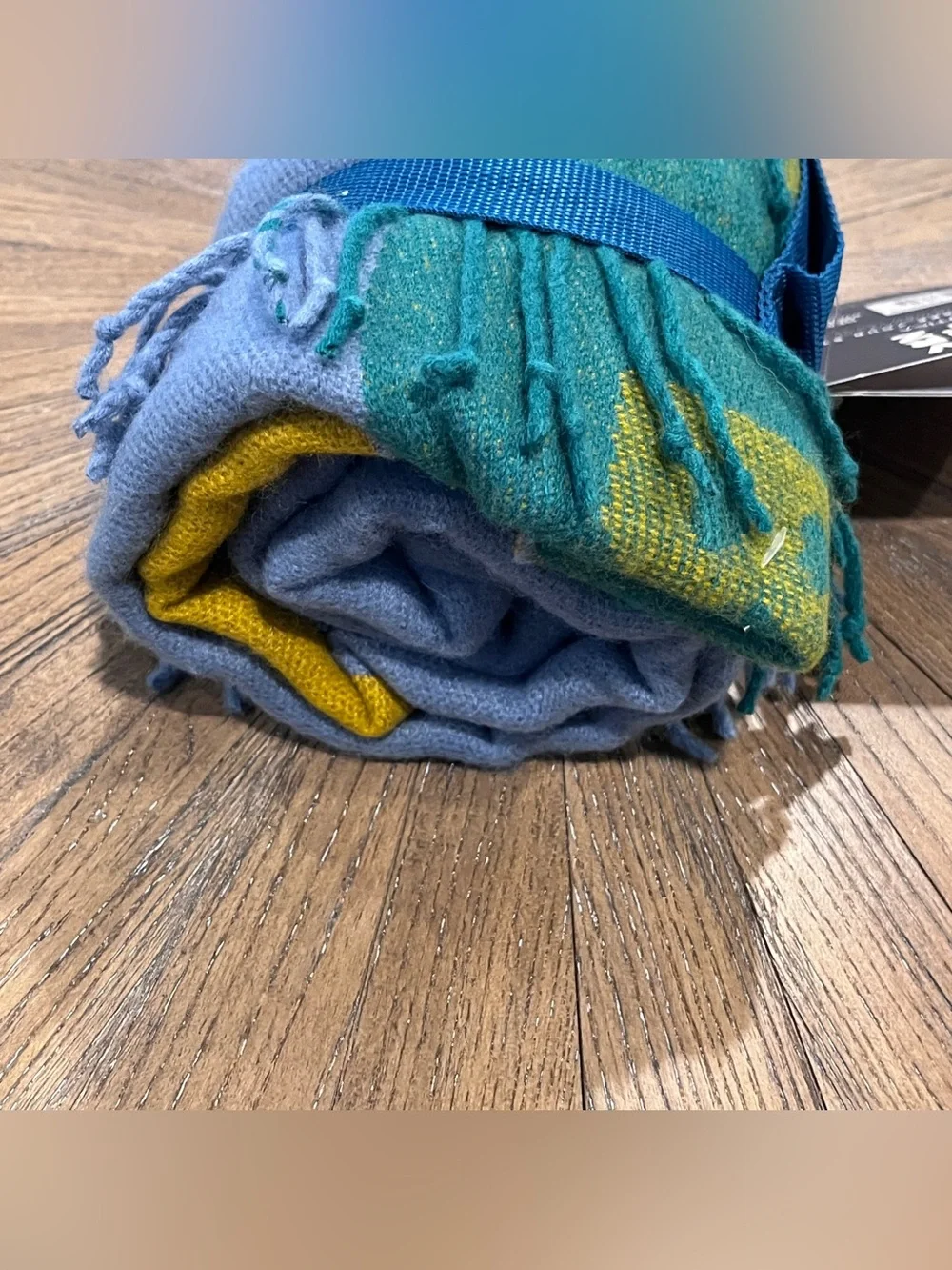 Utica woven chic